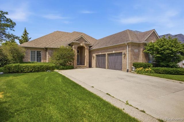 21683 Trevor Court, Macomb, MI 48044