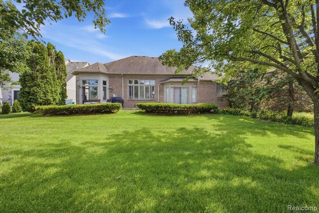 21683 Trevor Court, Macomb, MI 48044