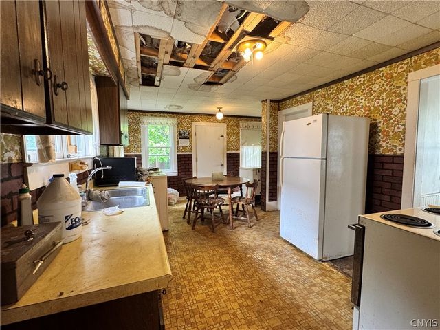 370 Broadwell Avenue, Fulton, NY 13069