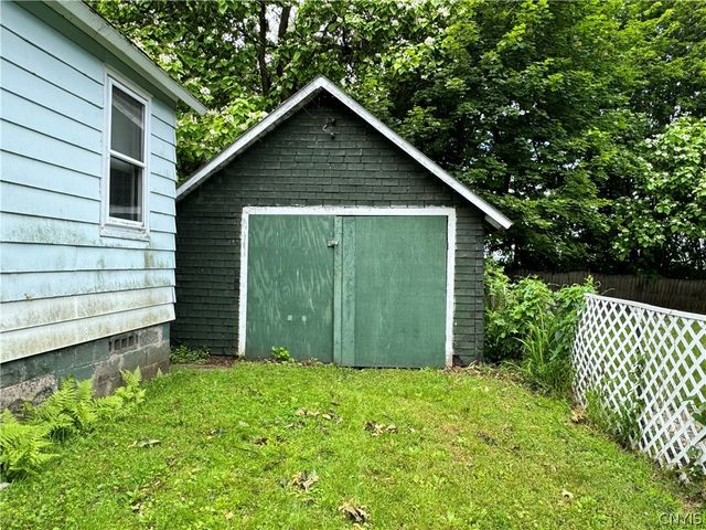 370 Broadwell Avenue, Fulton, NY 13069