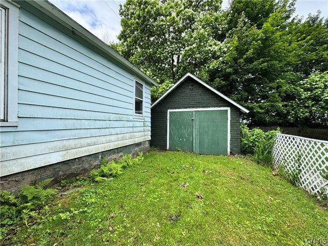 370 Broadwell Avenue, Fulton, NY 13069