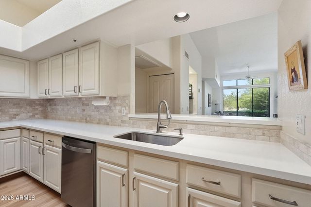 25555 N WINDY WALK Drive 83, Scottsdale, AZ 85255