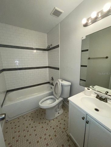 2126 W GRACE STREET, Tampa, FL 33607