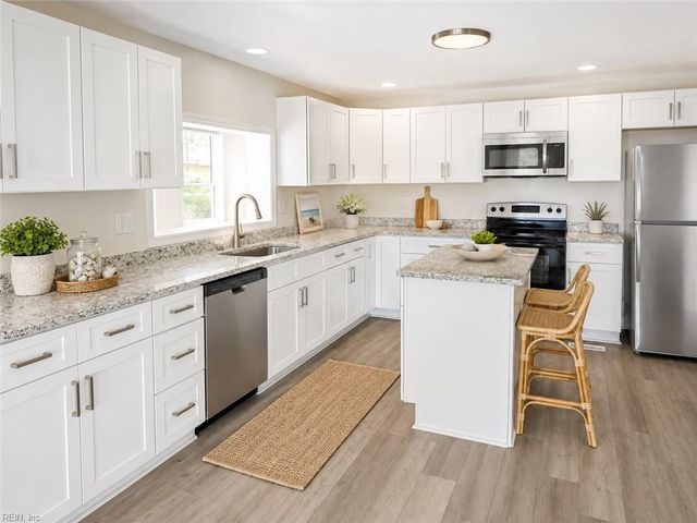700 Cardover AVE, Chesapeake, VA 23325