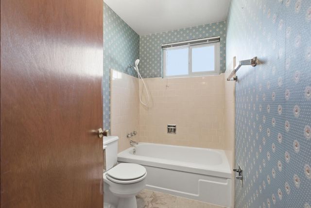6406 Templeton Dr, Carmichael, CA 95608