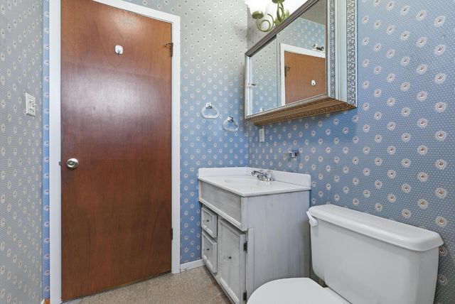 6406 Templeton Dr, Carmichael, CA 95608