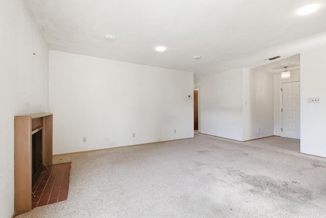 6406 Templeton Dr, Carmichael, CA 95608