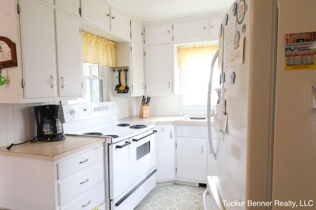 2378 Duff Road, Dalton Twp, MI 49457