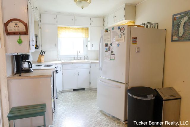 2378 Duff Road, Dalton Twp, MI 49457