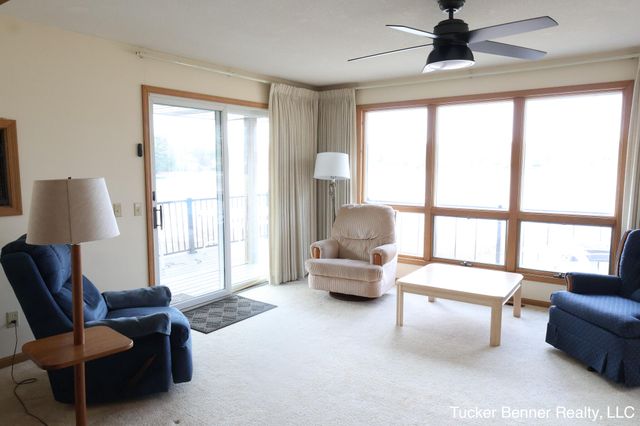 2378 Duff Road, Dalton Twp, MI 49457