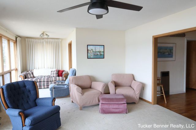 2378 Duff Road, Dalton Twp, MI 49457