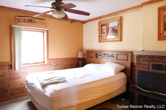 2378 Duff Road, Dalton Twp, MI 49457