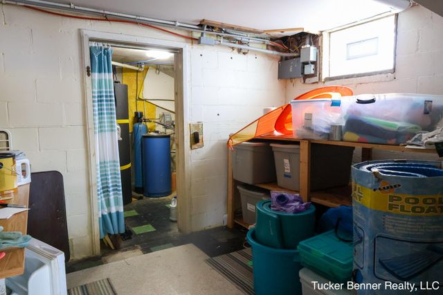 2378 Duff Road, Dalton Twp, MI 49457