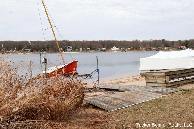 2378 Duff Road, Dalton Twp, MI 49457