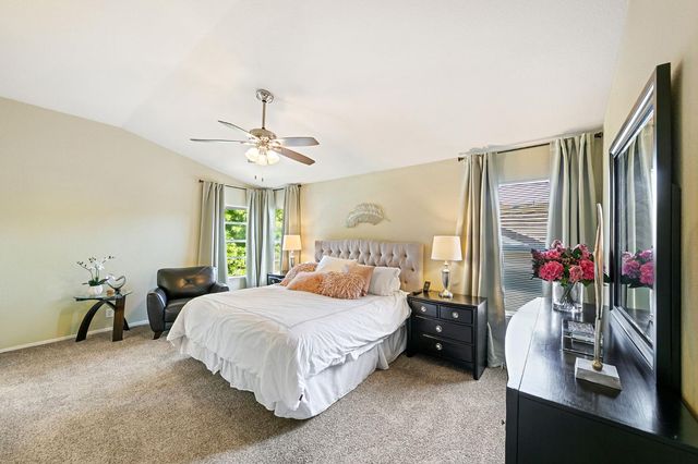 9331 Lakepoint Dr, Elk Grove, CA 95758