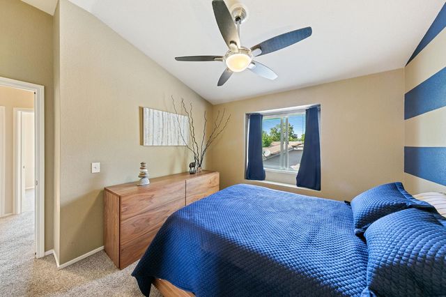 9331 Lakepoint Dr, Elk Grove, CA 95758