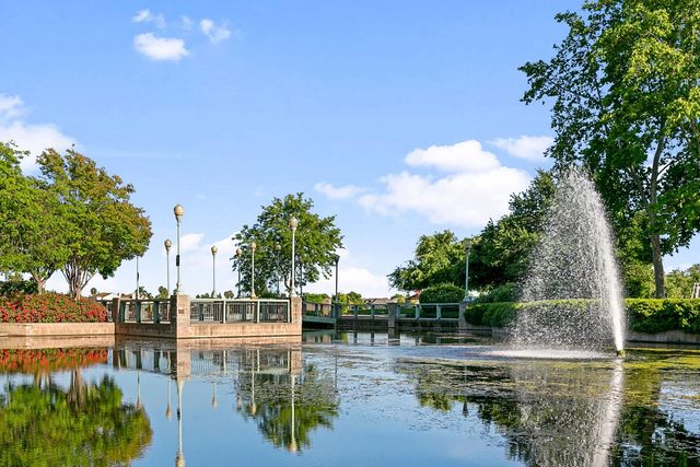 9331 Lakepoint Dr, Elk Grove, CA 95758