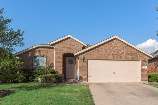 920 Partridge Drive, Aubrey, TX 76227
