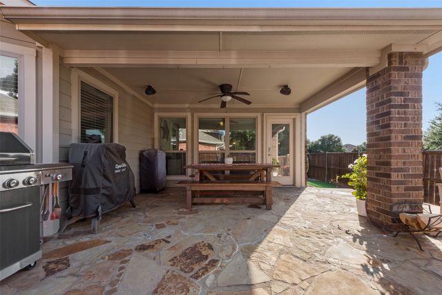 920 Partridge Drive, Aubrey, TX 76227