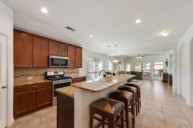 920 Partridge Drive, Aubrey, TX 76227