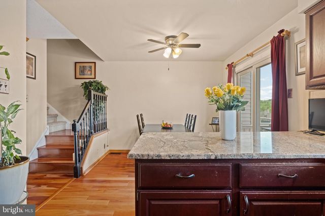 104 HOLLYTREE CT, Pottstown, PA 19464