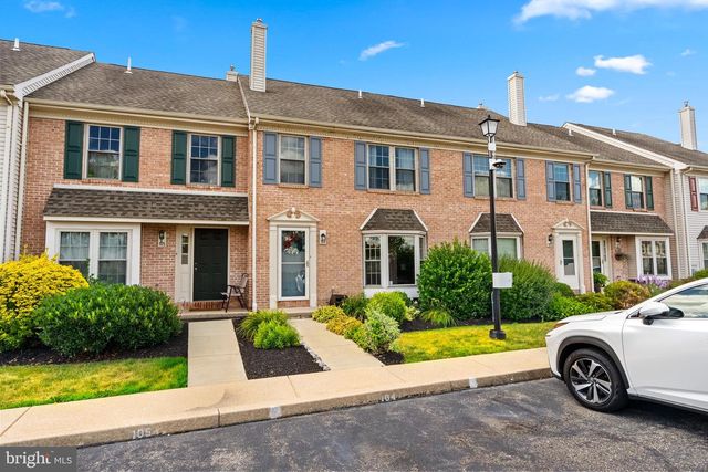 104 HOLLYTREE CT, Pottstown, PA 19464