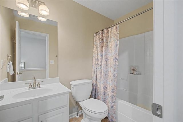 79 Blakewood Court, Jefferson, GA 30549