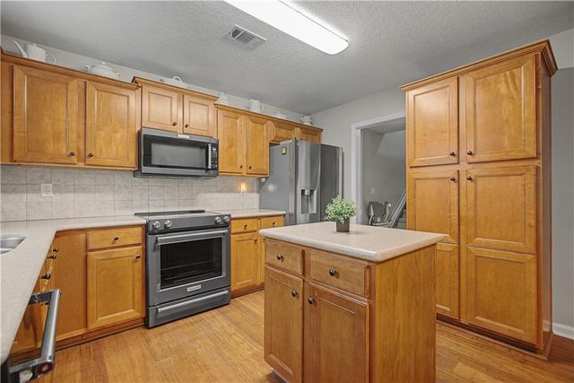 79 Blakewood Court, Jefferson, GA 30549