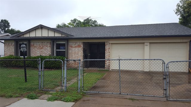 7311 Albert Williams Drive, Dallas, TX 75241