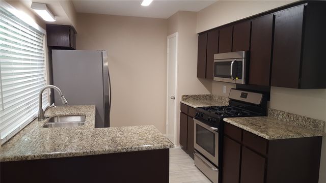 7311 Albert Williams Drive, Dallas, TX 75241