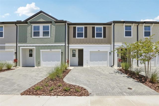 7681 DEER VALLEY CIRCLE, Tampa, FL 33635