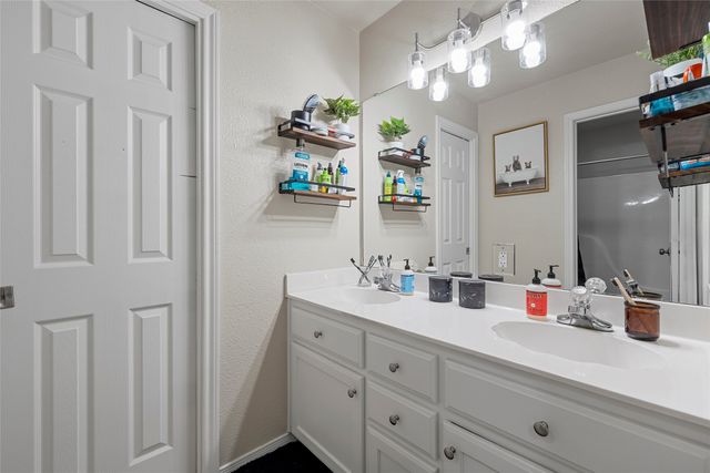 2103 S 7th Street, Waco, TX 76706