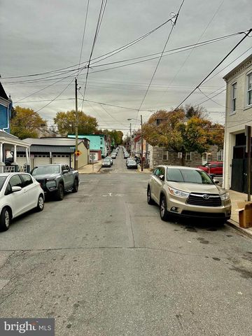 535 POPLAR ST, Lancaster, PA 17603