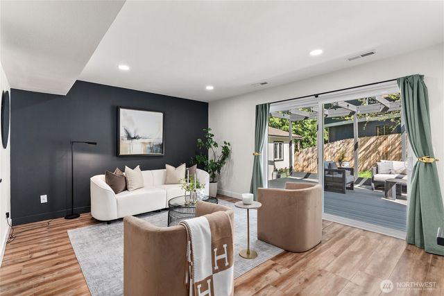 2516 S 367th Place, Federal Way, WA 98003