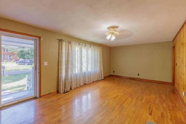 949 Ely Road, Hixson, TN 37343