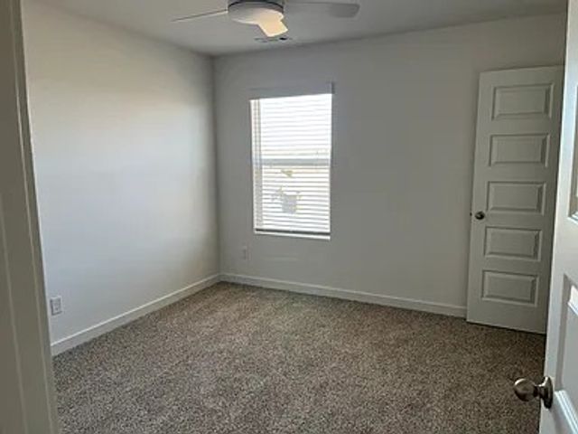 4640 W Aurora Street, Fayetteville, AR 72704