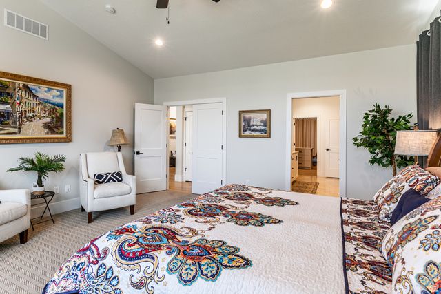 110 S HORIZON DR, Farmington, UT 84025