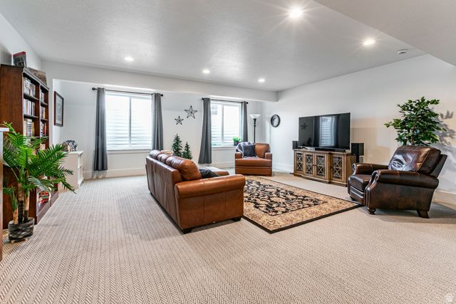 110 S HORIZON DR, Farmington, UT 84025