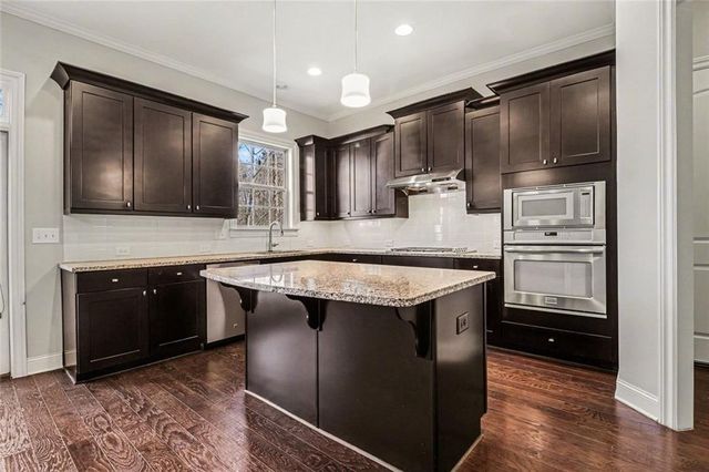 2720 Cogburn Lane, Milton, GA 30004