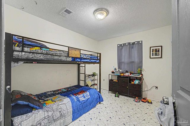 6150 Denver Ave, Pensacola, FL 32526