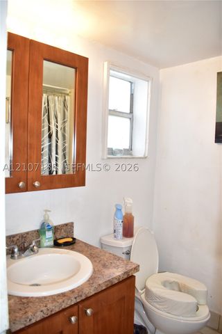 2751 N Pine Island Rd 101, Sunrise, FL 33322