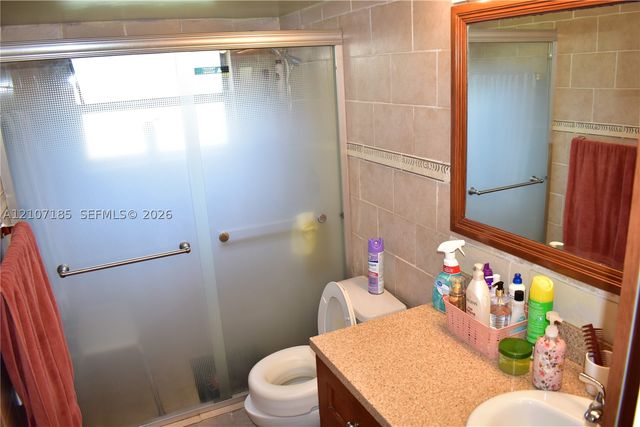 2751 N Pine Island Rd 101, Sunrise, FL 33322