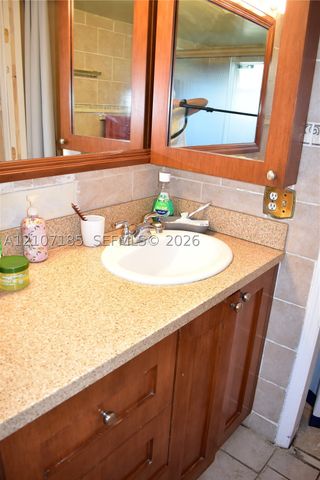 2751 N Pine Island Rd 101, Sunrise, FL 33322