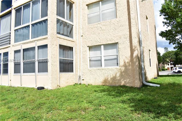 2751 N Pine Island Rd 101, Sunrise, FL 33322