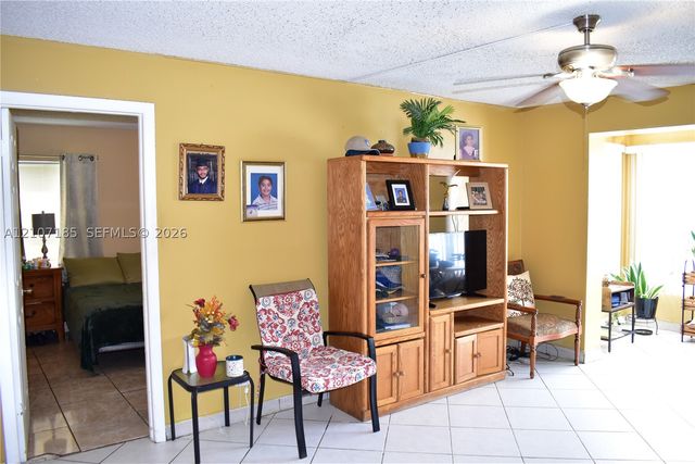 2751 N Pine Island Rd 101, Sunrise, FL 33322