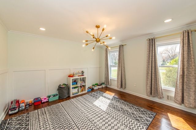 142 Crescent Rd, Florham Park Boro, NJ 07932