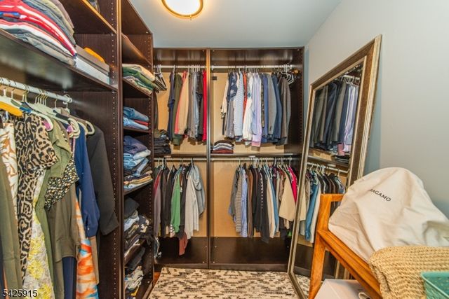 142 Crescent Rd, Florham Park Boro, NJ 07932