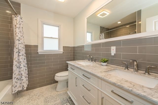 142 Crescent Rd, Florham Park Boro, NJ 07932