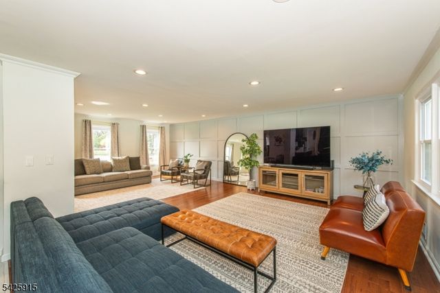 142 Crescent Rd, Florham Park Boro, NJ 07932