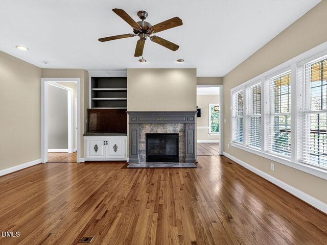 139 Lake Point Drive, Clayton, NC 27527